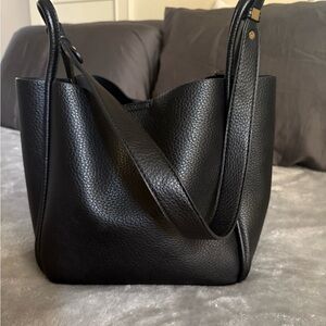 Elegant Black Leather Tote Bag by Antika Kraft